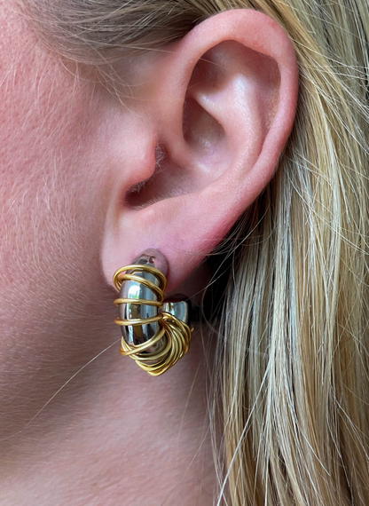 Boucles créoles argentées et dorées