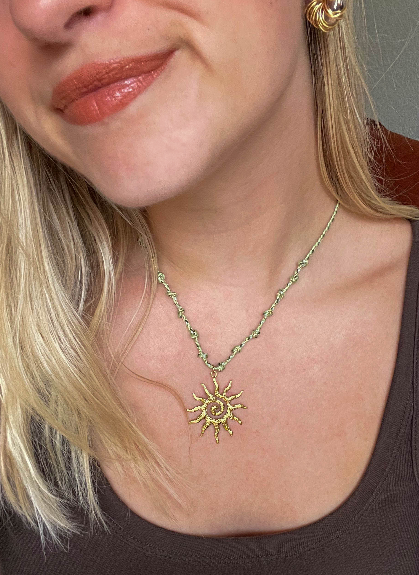 Collier cordon vert - Soleil